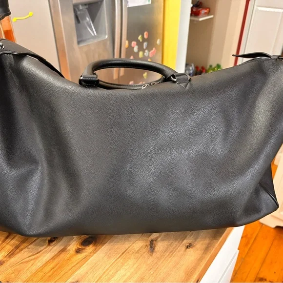 Armani Exchange duffle bag - Picture 4 of 9